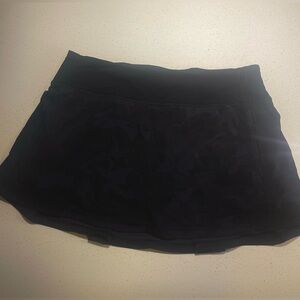 Lululemon camo skirt